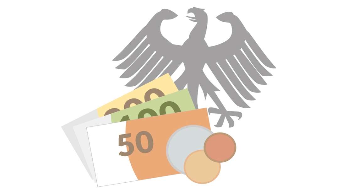 Bundesadler mit Geldscheinen: Betriebsrentenstärkungsgesetz
